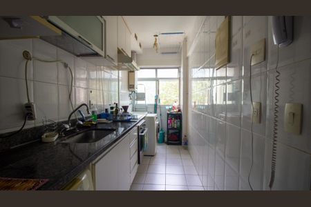 Apartamento à venda com 71m², 2 quartos e 1 vagaCozinha e Área de Serviço