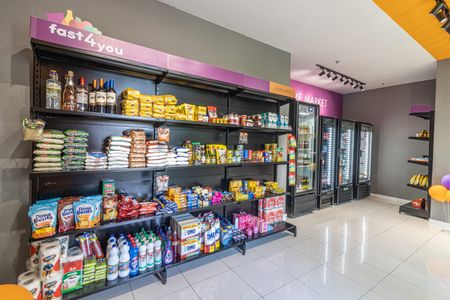 Apartamento à venda com 71m², 2 quartos e 1 vagaÁrea Comum - Mini Mercado