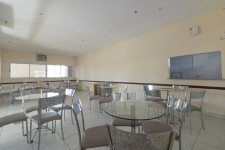 Apartamento à venda com 71m², 2 quartos e 1 vagaÁrea Comum - Salão de Festas