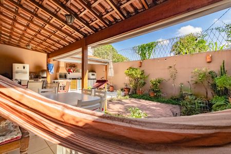 Casa à venda com 225m², 3 quartos e 3 vagasVaranda da Sala