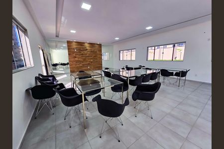 Apartamento para alugar com 60m², 2 quartos e 1 vaga Apartamento para alugar com 60m², 2 quartos e 1 vagaÁrea comum - Salão de festas