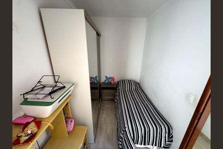 Casa à venda com 160m², 3 quartos e 2 vagas Casa à venda com 160m², 3 quartos e 2 vagasQuarto 2