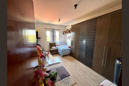 Casa à venda com 160m², 3 quartos e 2 vagas Casa à venda com 160m², 3 quartos e 2 vagasQuarto 1