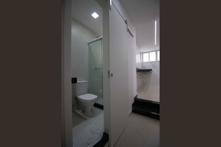 Apartamento à venda com 78m², 1 quarto e sem vagaBanheiro social