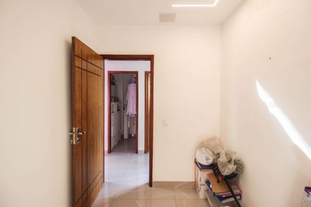 Casa para alugar com 180m², 5 quartos e 2 vagasQuarto 1