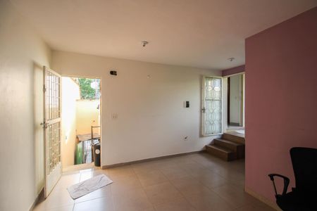 Casa para alugar com 180m², 5 quartos e 2 vagasSala