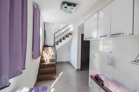 Casa para alugar com 180m², 5 quartos e 2 vagasCozinha 1