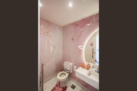 Casa para alugar com 180m², 5 quartos e 2 vagasBanheiro 4