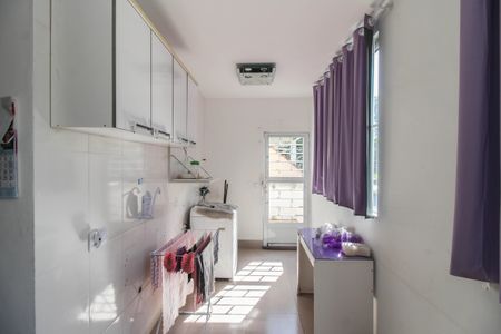 Casa para alugar com 180m², 5 quartos e 2 vagasCozinha 1