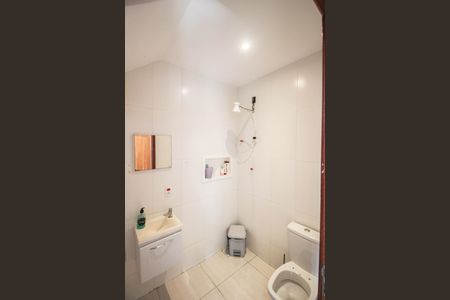 Casa para alugar com 180m², 5 quartos e 2 vagasBanheiro 2