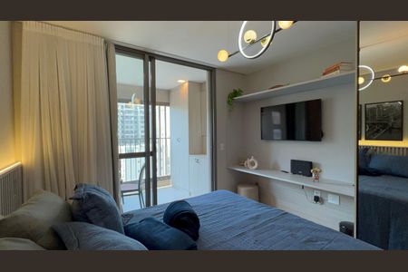 Studio à venda com 28m², 1 quarto e sem vaga Studio à venda com 28m², 1 quarto e sem vagaStudio