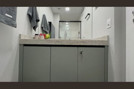 Studio à venda com 28m², 1 quarto e sem vaga Studio à venda com 28m², 1 quarto e sem vagaBanheiro
