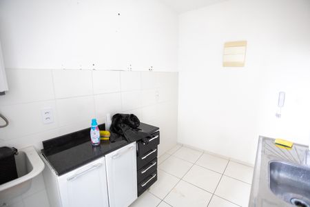Apartamento para alugar com 48m², 2 quartos e 1 vagaCozinha e Área de Serviço