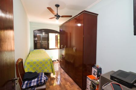 Casa à venda com 402m², 5 quartos e 5 vagasQuarto 3