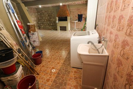 Casa à venda com 402m², 5 quartos e 5 vagasÁrea de Serviço