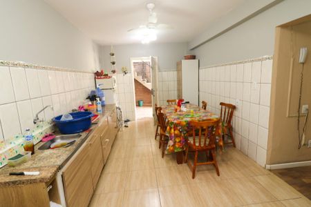 Casa à venda com 402m², 5 quartos e 5 vagasCozinha 1