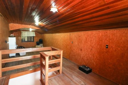 Casa à venda com 402m², 5 quartos e 5 vagasSótão da casa