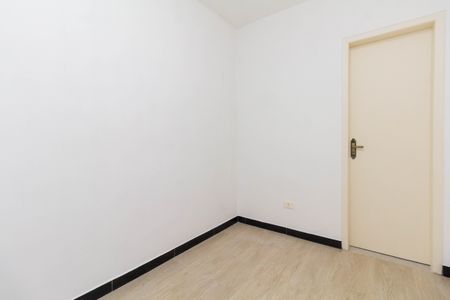 Casa à venda com 200m², 3 quartos e 4 vagas Casa à venda com 200m², 3 quartos e 4 vagasQuarto 2