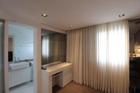 Apartamento à venda com 1427m², 2 quartos e 4 vagasSuíte