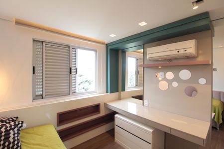 Apartamento à venda com 1427m², 2 quartos e 4 vagasQuarto