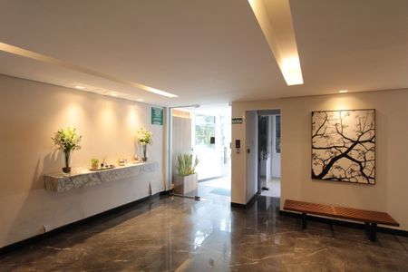 Apartamento à venda com 1427m², 2 quartos e 4 vagasHall de Entrada