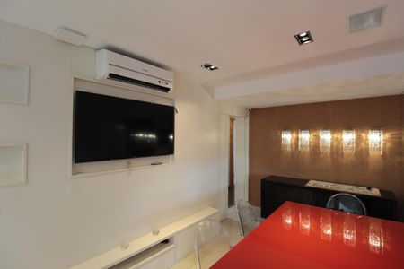 Apartamento à venda com 1427m², 2 quartos e 4 vagasSala