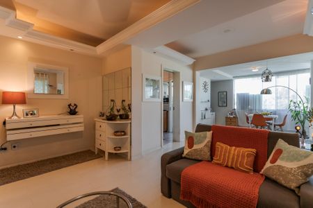 Apartamento à venda com 124m², 3 quartos e 1 vaga Apartamento à venda com 124m², 3 quartos e 1 vagaSala