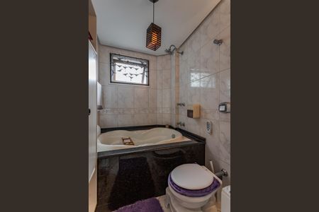 Apartamento à venda com 124m², 3 quartos e 1 vaga Apartamento à venda com 124m², 3 quartos e 1 vagaSuíte