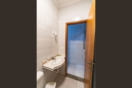 Casa à venda com 540m², 3 quartos e 3 vagasEdícula - Banheiro