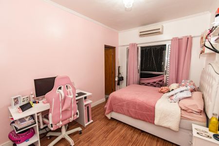 Casa à venda com 540m², 3 quartos e 3 vagasSuíte 3