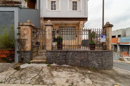 Casa à venda com 140m², 3 quartos e 3 vagasFachada