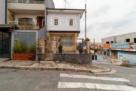 Casa à venda com 140m², 3 quartos e 3 vagasFachada