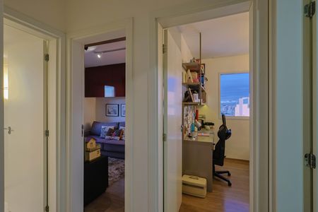 Apartamento à venda com 115m², 4 quartos e 3 vagasCorredor