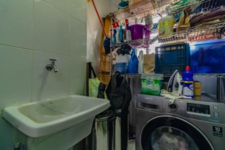 Apartamento à venda com 86m², 2 quartos e 2 vagasÁrea de Serviço