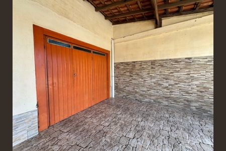 Casa à venda com 90m², 2 quartos e 2 vagas Casa à venda com 90m², 2 quartos e 2 vagasÁrea Externa