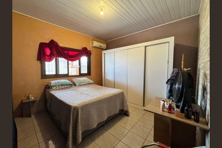 Casa à venda com 90m², 2 quartos e 2 vagas Casa à venda com 90m², 2 quartos e 2 vagasQuarto