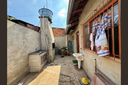 Casa à venda com 90m², 2 quartos e 2 vagas Casa à venda com 90m², 2 quartos e 2 vagasÁrea de Serviço