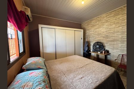 Casa à venda com 90m², 2 quartos e 2 vagas Casa à venda com 90m², 2 quartos e 2 vagasQuarto