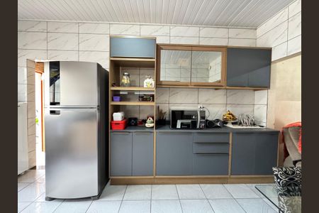 Casa à venda com 90m², 2 quartos e 2 vagas Casa à venda com 90m², 2 quartos e 2 vagasCozinha