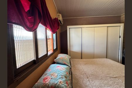 Casa à venda com 90m², 2 quartos e 2 vagas Casa à venda com 90m², 2 quartos e 2 vagasQuarto