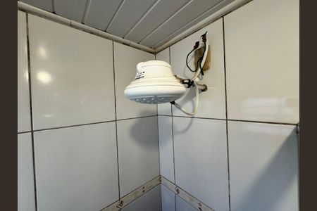 Casa à venda com 90m², 2 quartos e 2 vagas Casa à venda com 90m², 2 quartos e 2 vagasBanheiro de Serviço