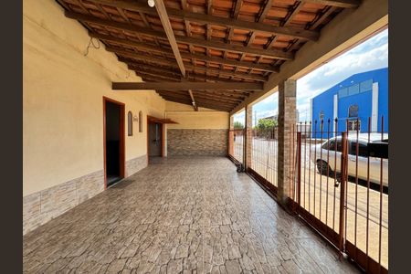 Casa à venda com 90m², 2 quartos e 2 vagas Casa à venda com 90m², 2 quartos e 2 vagasÁrea Externa