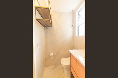 Apartamento para alugar com 58m², 3 quartos e 1 vaga Apartamento para alugar com 58m², 3 quartos e 1 vagaBanheiro Social