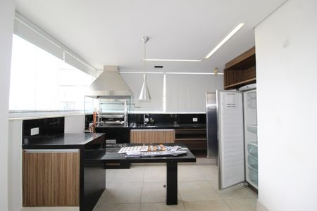 Apartamento à venda com 377m², 3 quartos e 6 vagasCobertura