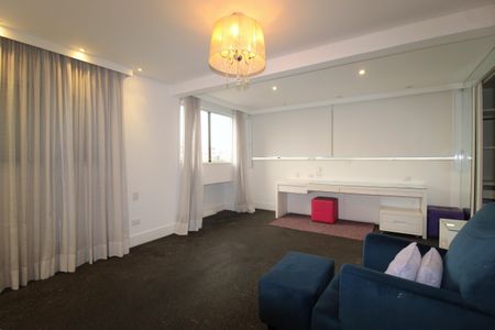 Apartamento à venda com 377m², 3 quartos e 6 vagasQuarto 1 - Suíte