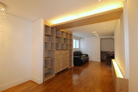 Apartamento à venda com 377m², 3 quartos e 6 vagasSala de TV