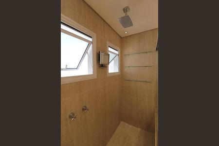 Apartamento à venda com 377m², 3 quartos e 6 vagasBanheiro da Suíte 3