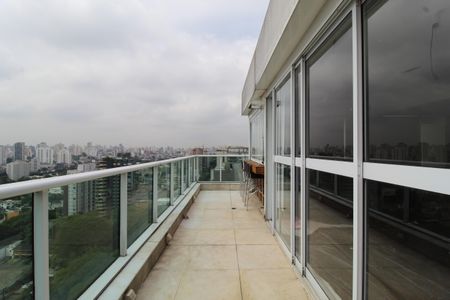 Apartamento à venda com 377m², 3 quartos e 6 vagasTerraço