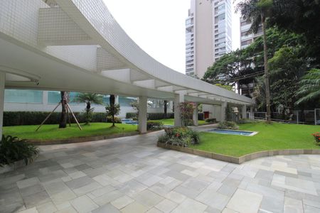 Apartamento à venda com 377m², 3 quartos e 6 vagasÁrea Comum - Lazer