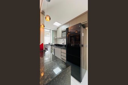 Apartamento à venda com 94m², 2 quartos e 1 vagaCozinha e Área de Serviço